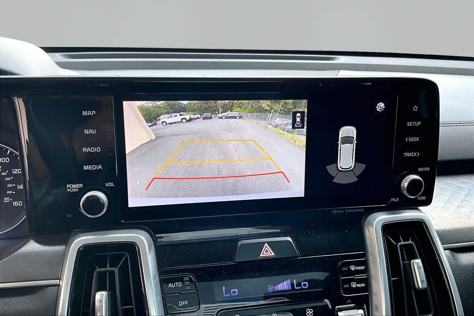 Used 2021 Sparkling Silver Kia SX image 27