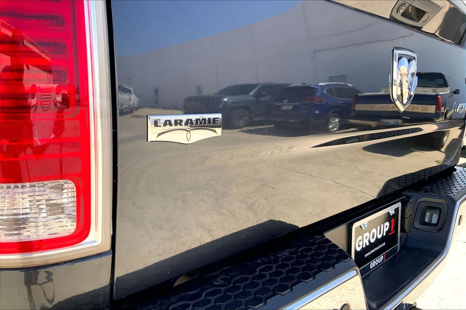 Used 2014 Maximum Steel Metallic Clearcoat Ram Laramie image 10