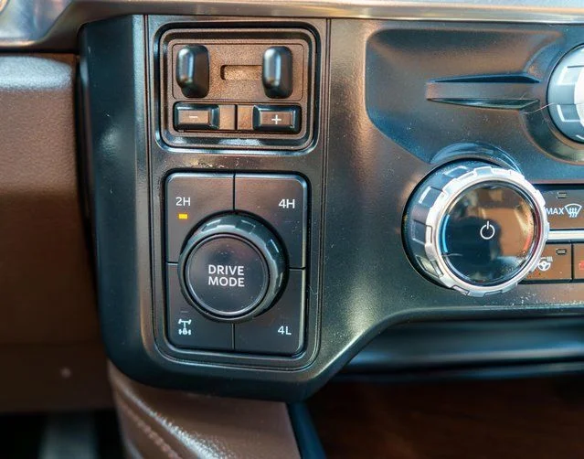 Used 2024 Blue Ford King Ranch image 38