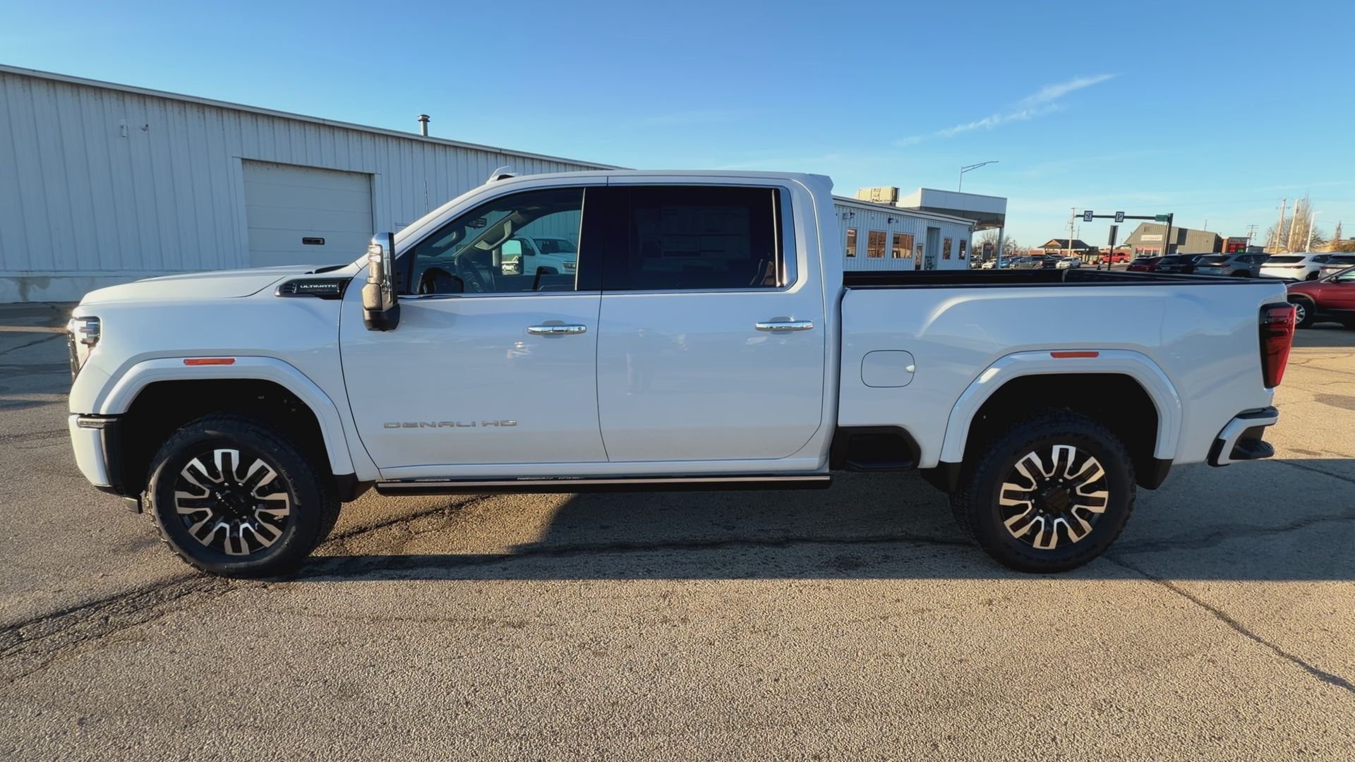 2026 GMC Sierra 3500HD Denali Ultimate - Photo 35