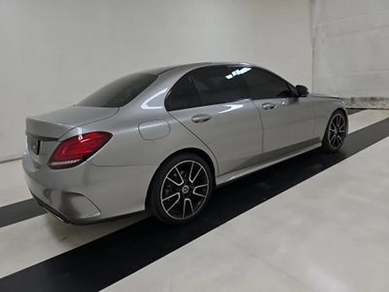 Used 2019 Silver Mercedes-Benz C 300 image 4
