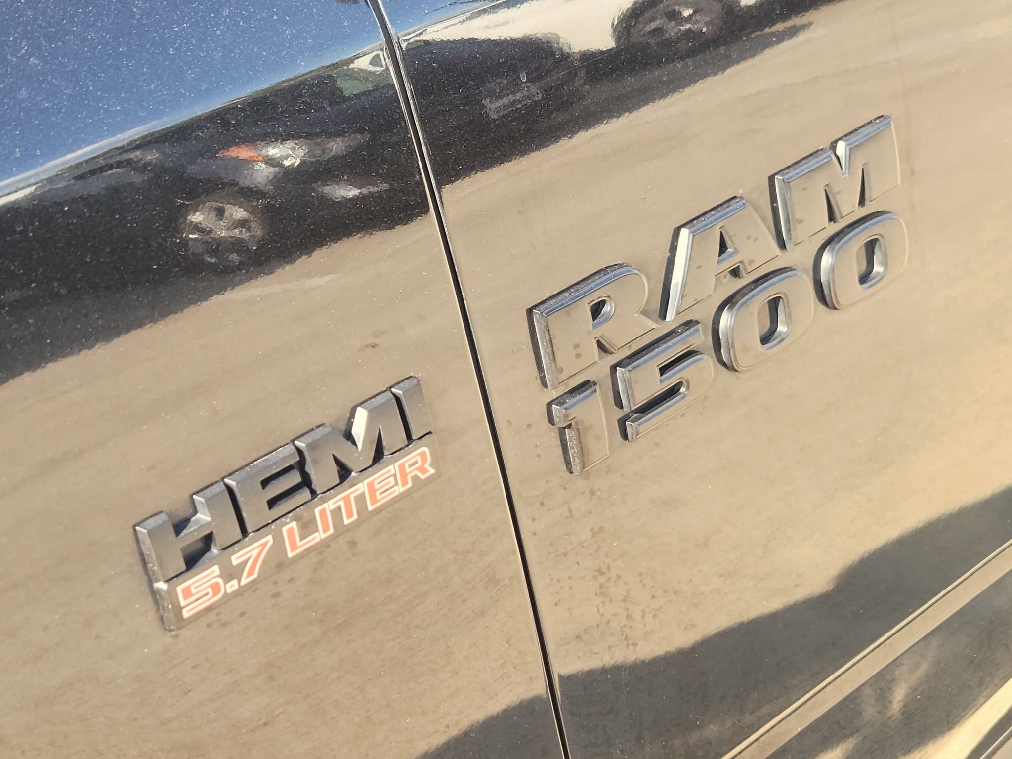Used 2018 BLACK Ram Big Horn image 12