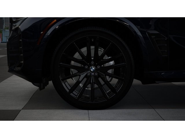 New 2026 Carbon Black Metallic BMW sDrive40i image 7