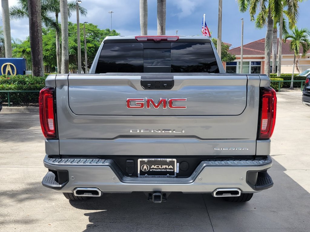 Used 2025 Silver GMC Denali image 6