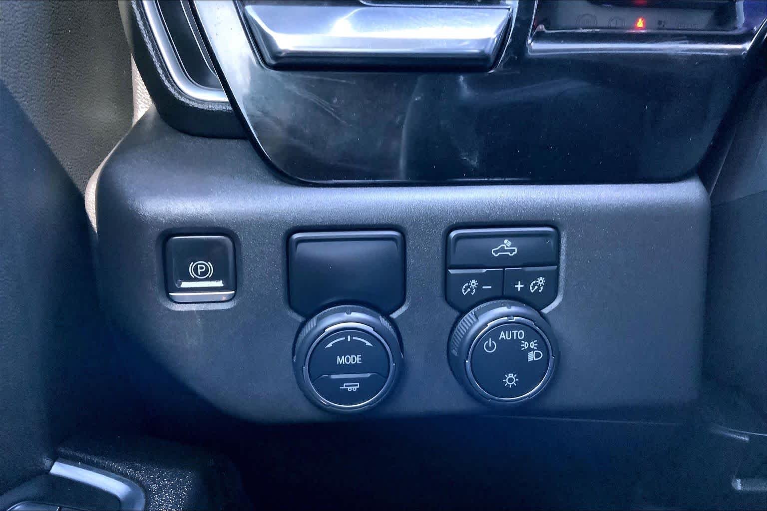 Used 2023 Black Chevrolet LT image 33