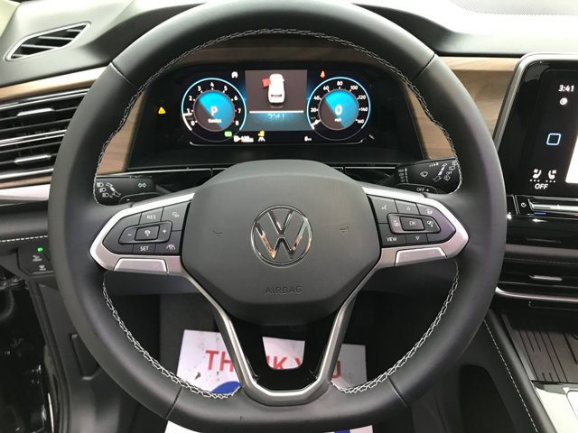 2026 Volkswagen Atlas SE w/Tech - Photo 16