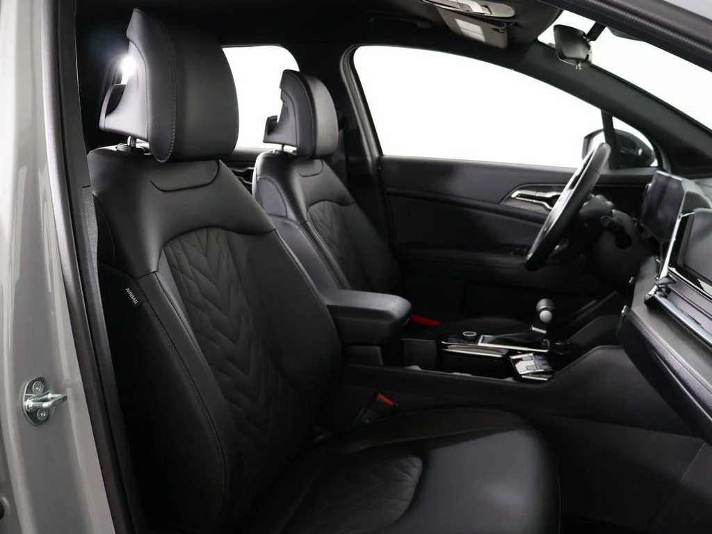 Used 2025 Gray Kia X-Line image 29