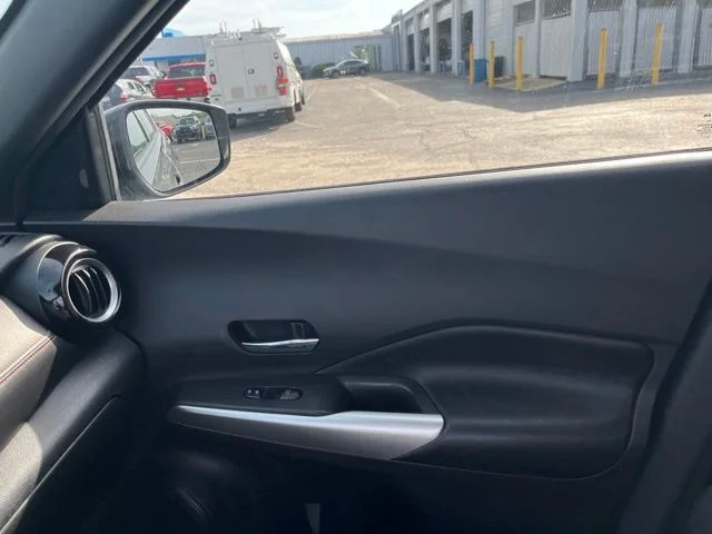 Used 2020 Gray Nissan SR image 24