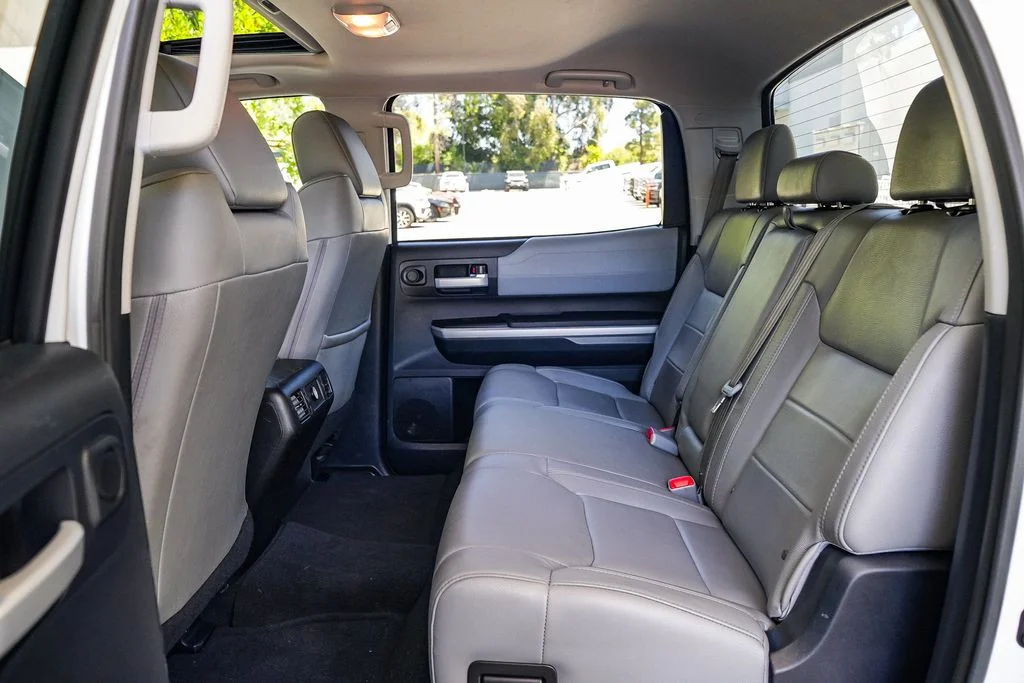 Used 2015 White Toyota Limited image 19