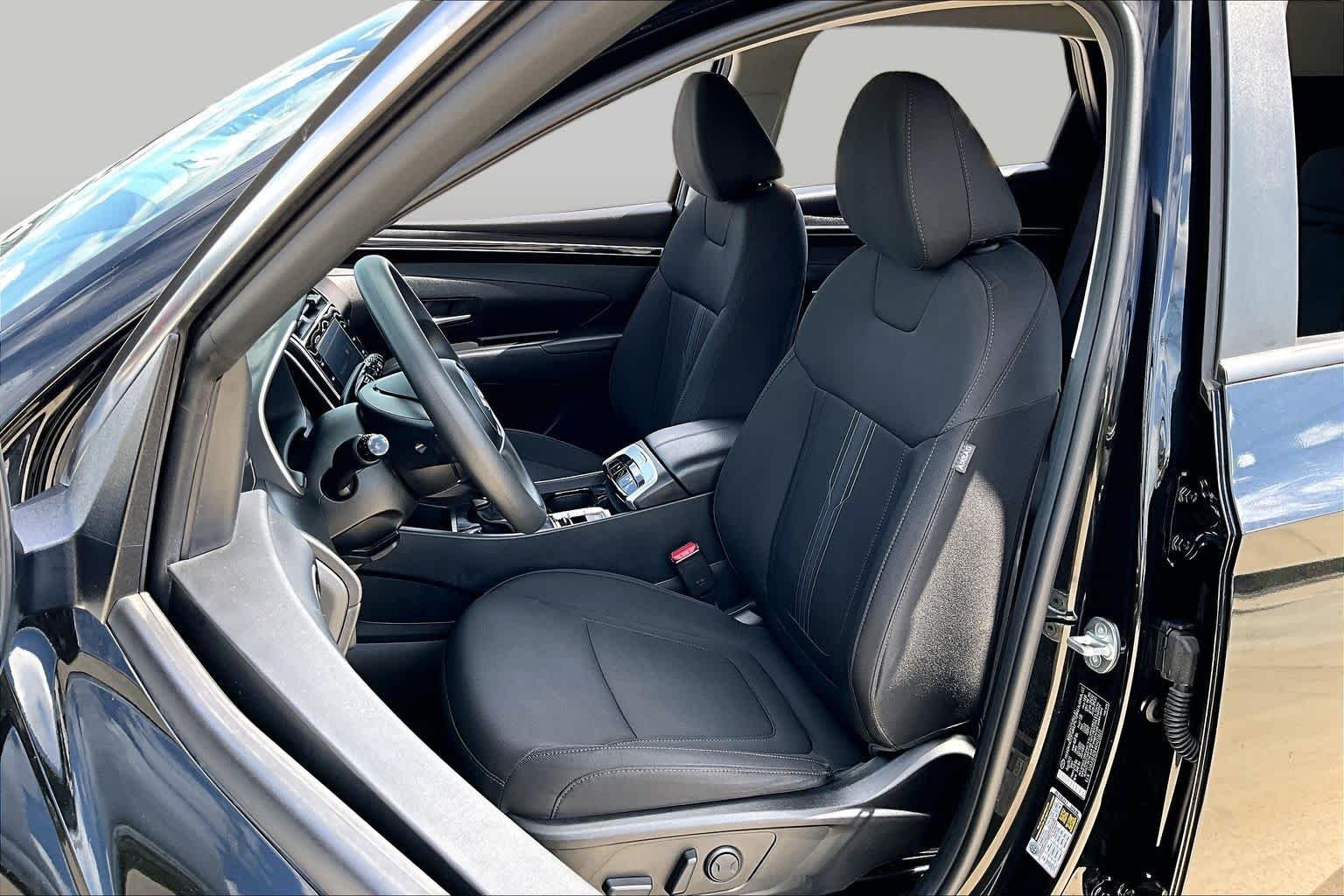 Used 2024 Black Pearl Hyundai SEL image 8