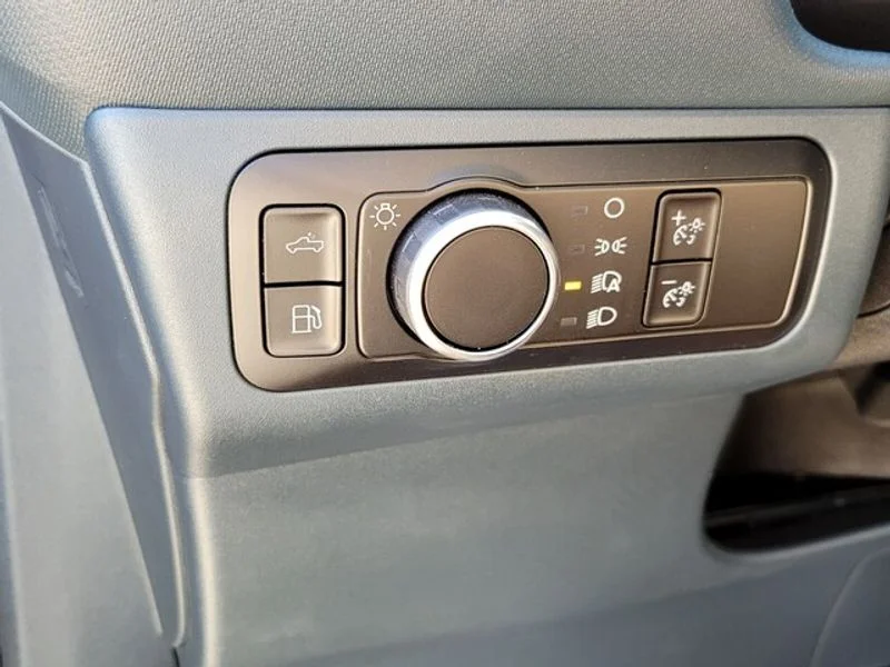 2025 Ford Maverick XL - Photo 27
