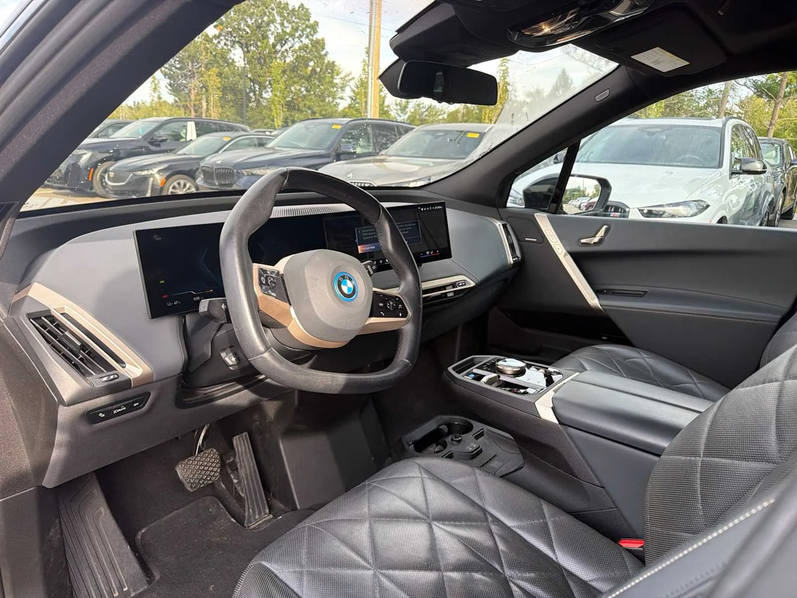 Certified Used 2024 Black Sapphire Metallic BMW xDrive50 image 13