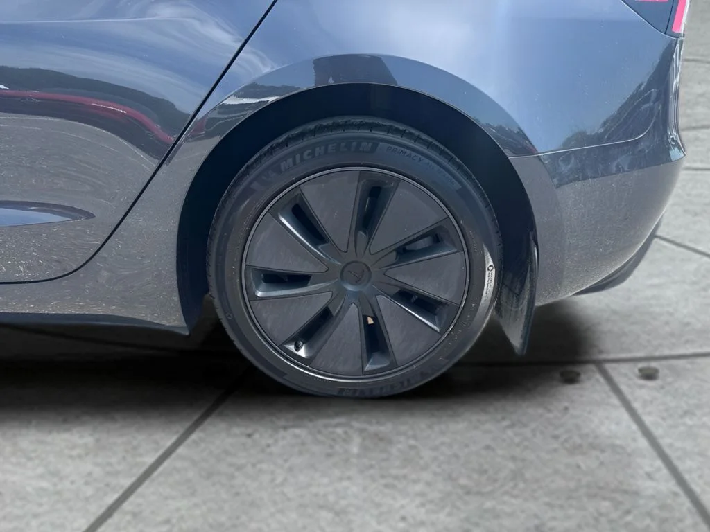 Used 2025 Black Tesla Long Range image 28