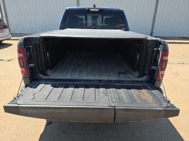 Used 2022 Patriot Blue Pearlcoat Ram Limited image 9