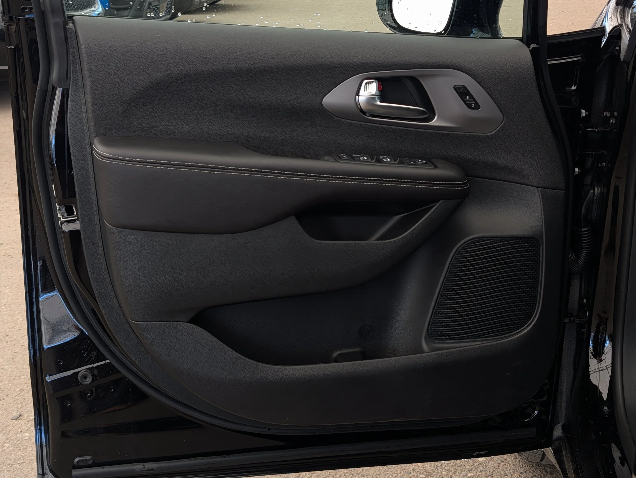 New 2027 Black Chrysler Select - - AWD - Customer Preferred Pkg 27L - Safety Sphere - Full Sunroof & More! image 12