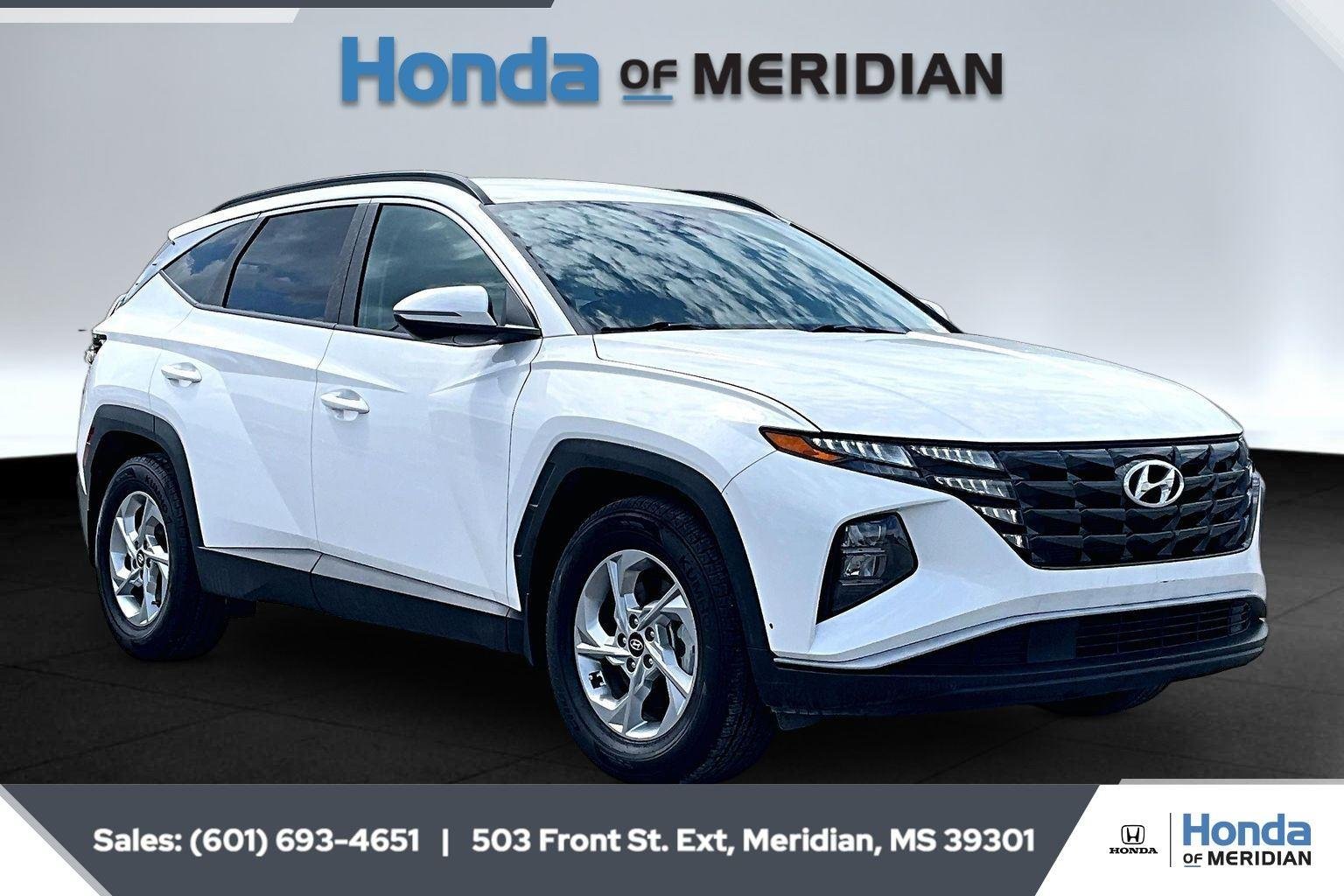 Used 2023 Serenity White Pearl Hyundai SEL image 1
