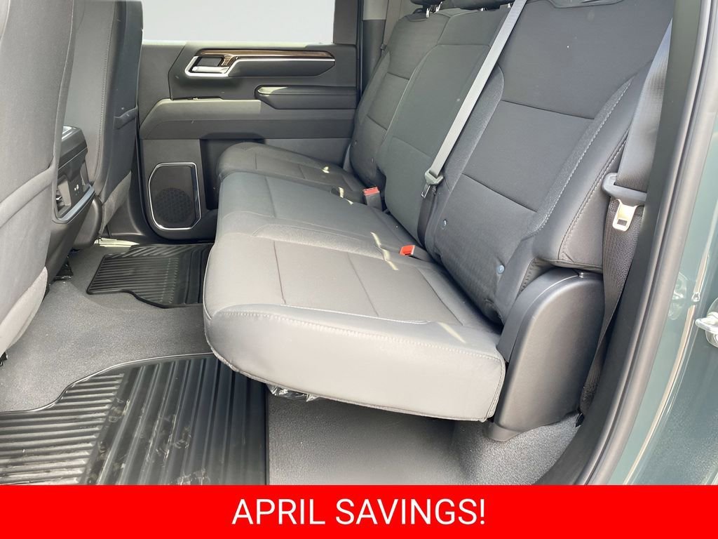 2025 Chevrolet Silverado 3500 HD LT - Photo 28