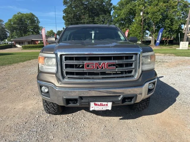 Used 2015 Brown GMC SLE image 3