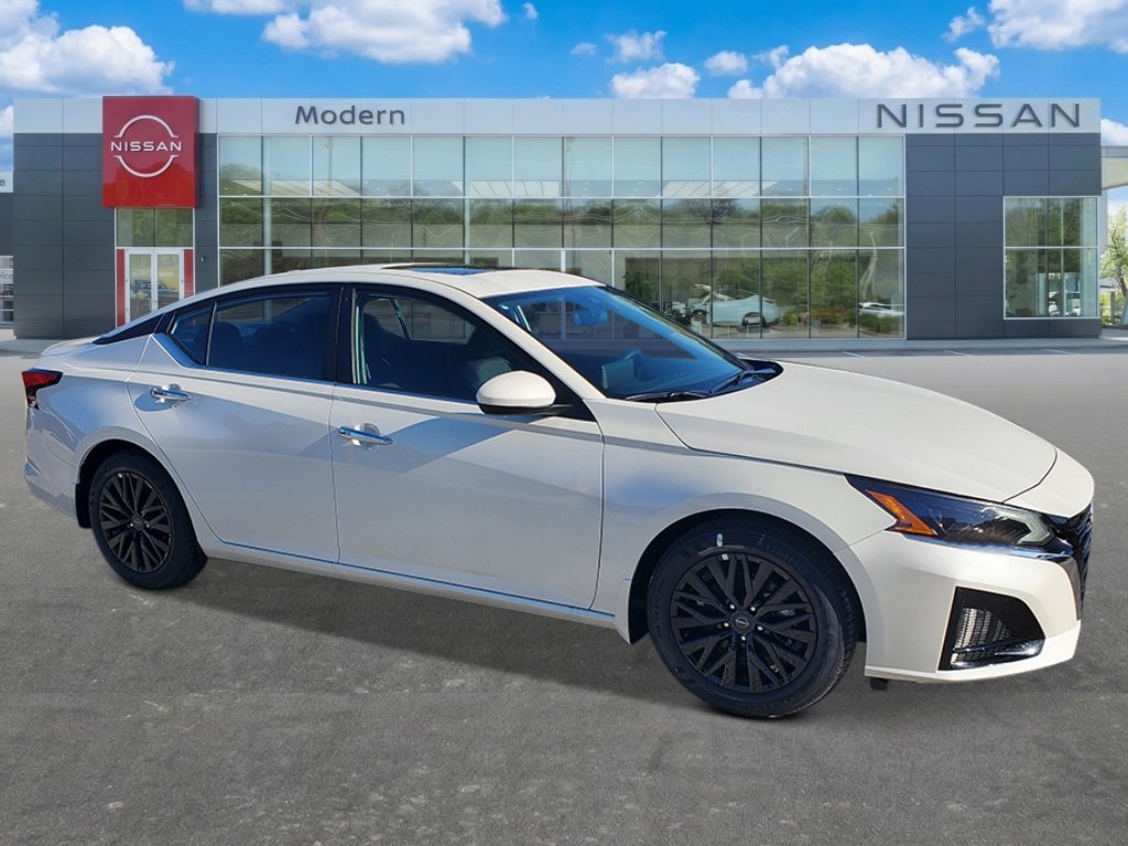New 2026 Pearl White TriCoat Nissan SV Special Edition image 2