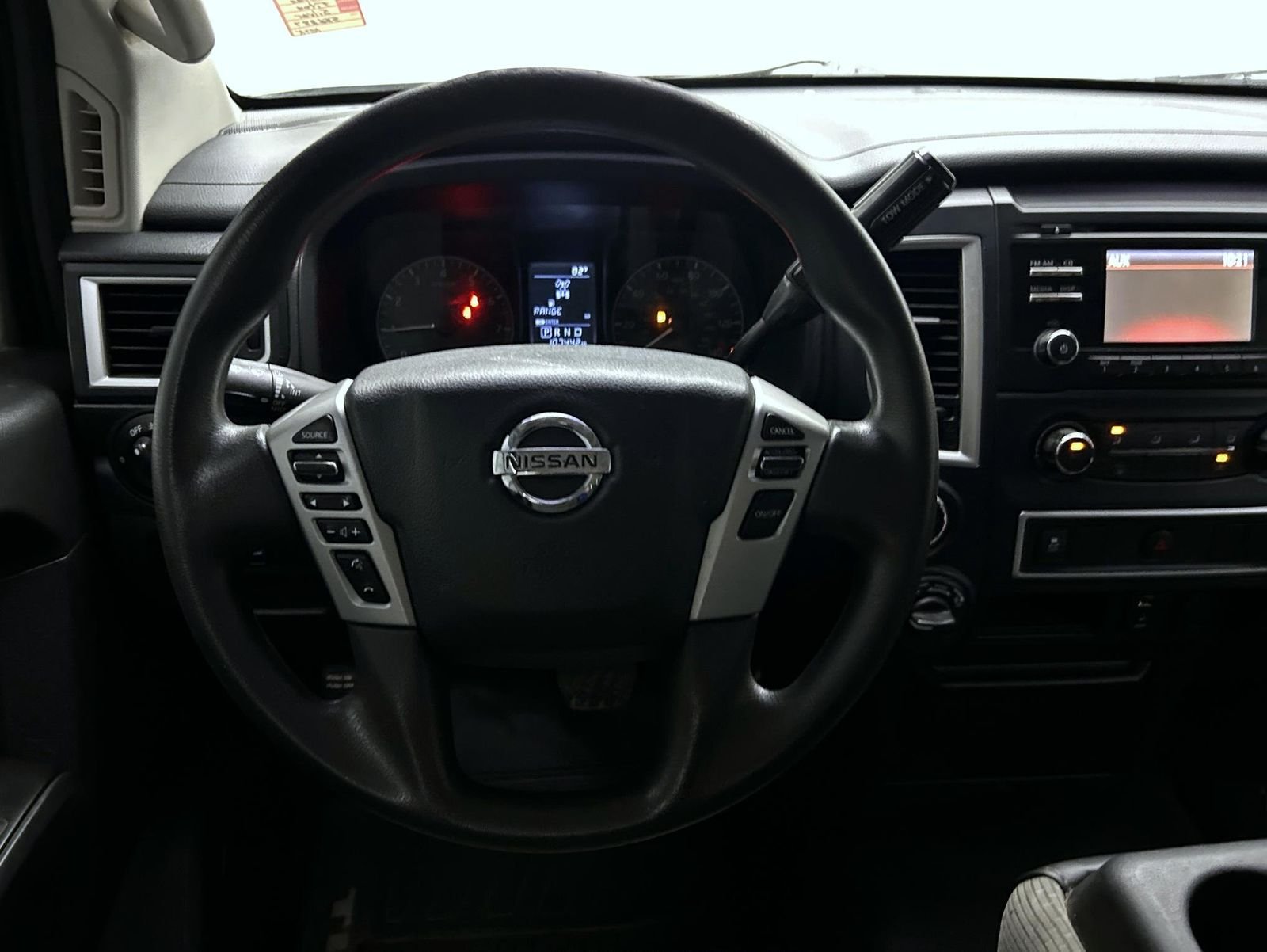Used 2017 Silver Nissan S image 13