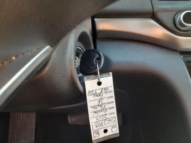 Used 2019 Gray Hyundai SE image 18