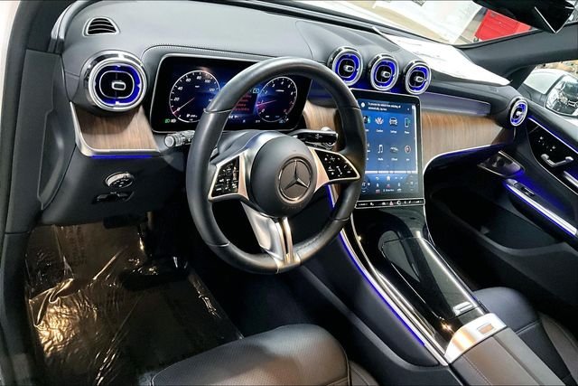 2023 Mercedes-Benz GLC GLC 300 - Photo 15