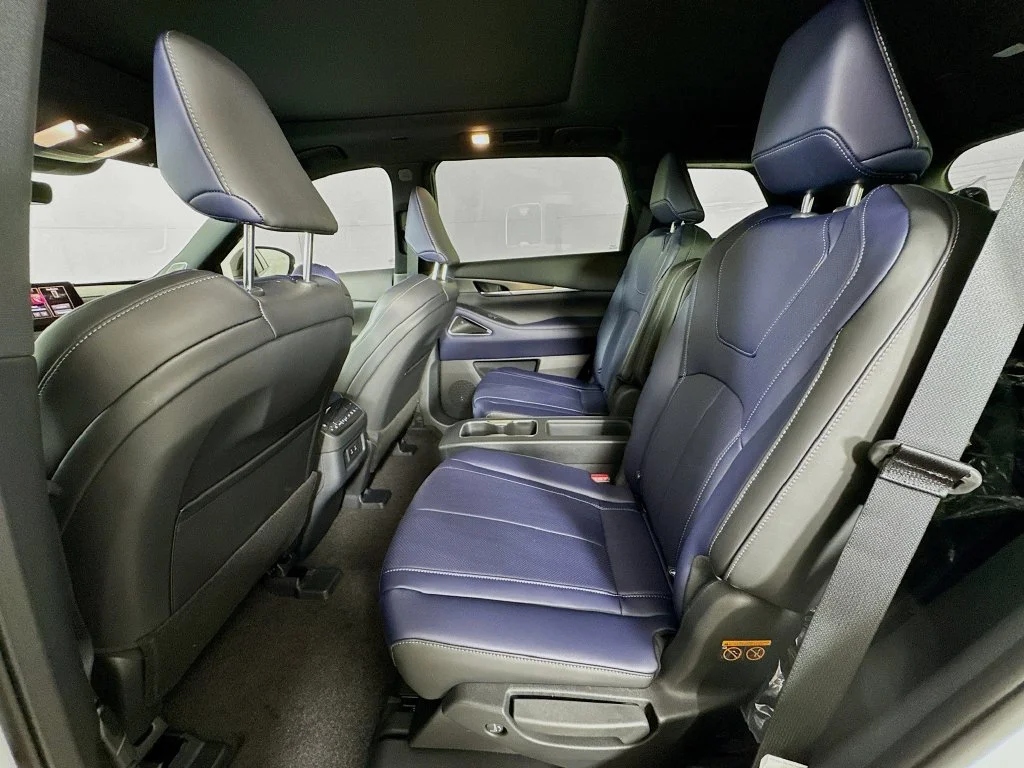 Certified Used 2027 Black INFINITI SPORT image 32