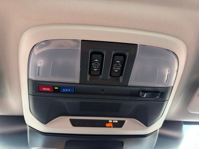 Used 2025 Gray Subaru Limited image 8
