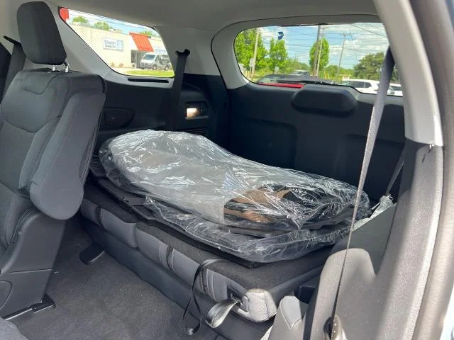 New 2026 Vapor Blue Metallic Ford Active image 86