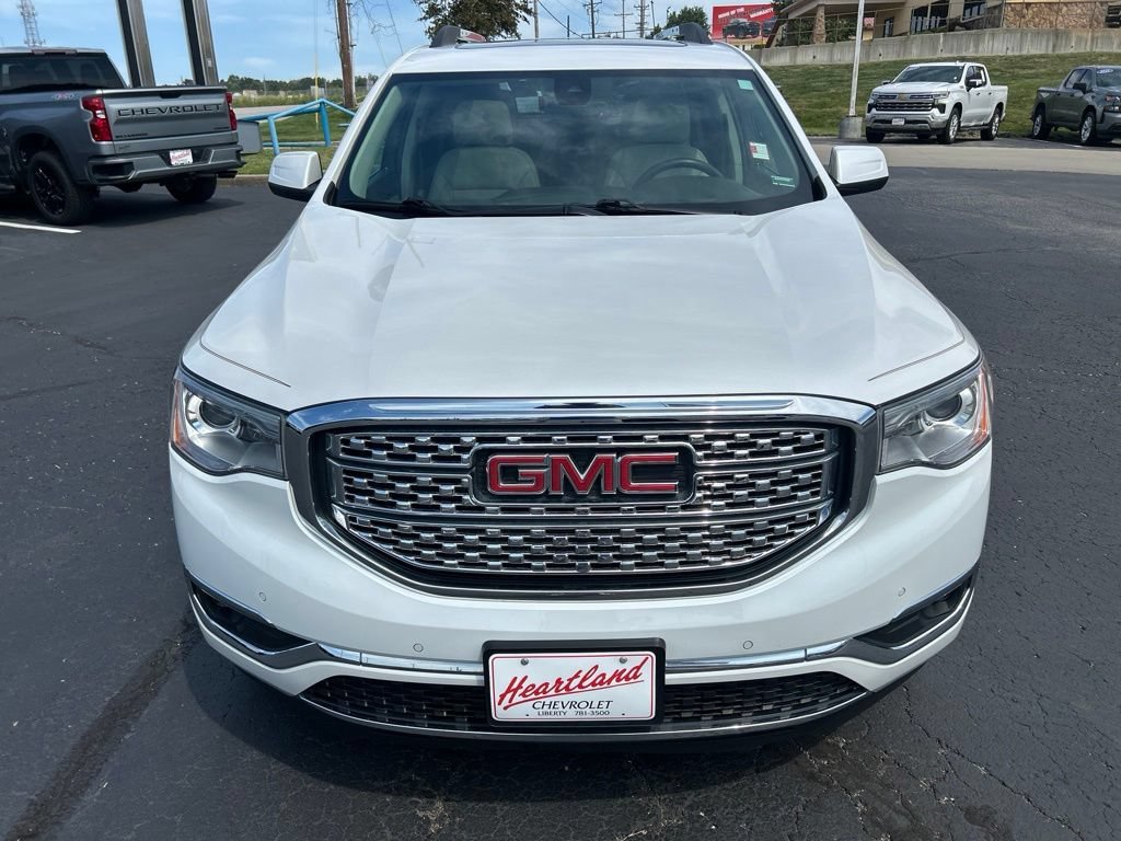 Used 2018 GMC Acadia Denali with VIN 1GKKNXLS2JZ208141 for sale in Kansas City