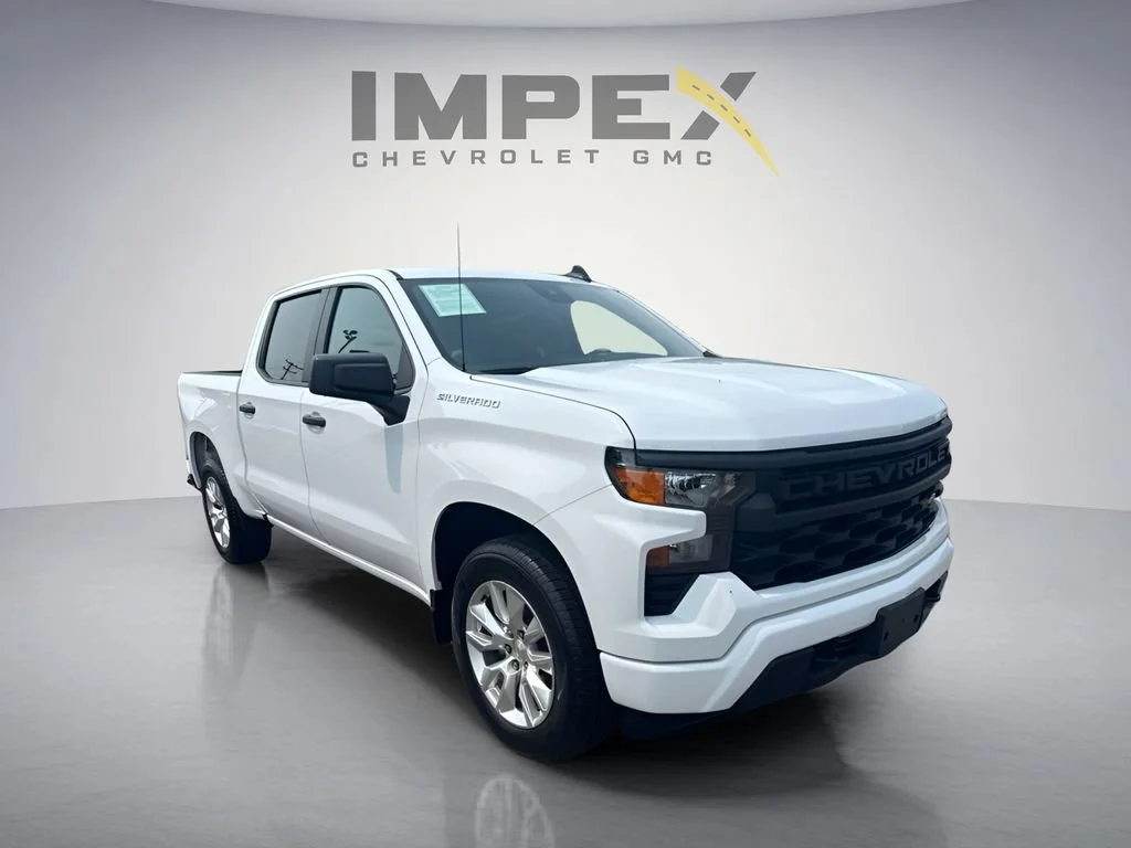 Used 2023 Summit White Chevrolet Custom image 7