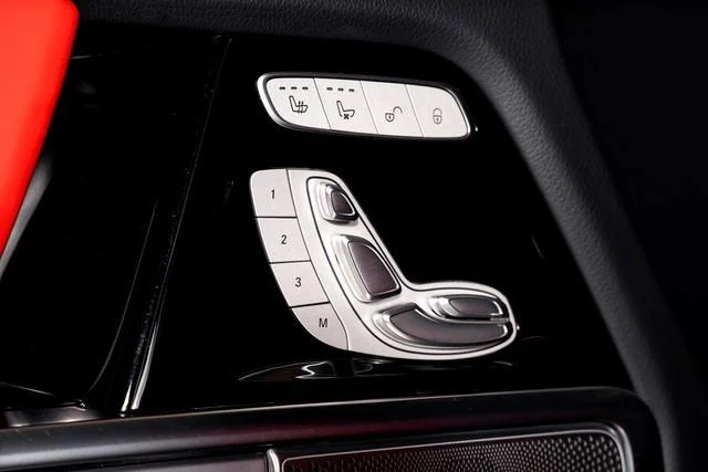 Used 2025 MANUFAKTUR Night Black Magno Mercedes-Benz G 63 AMG® image 58