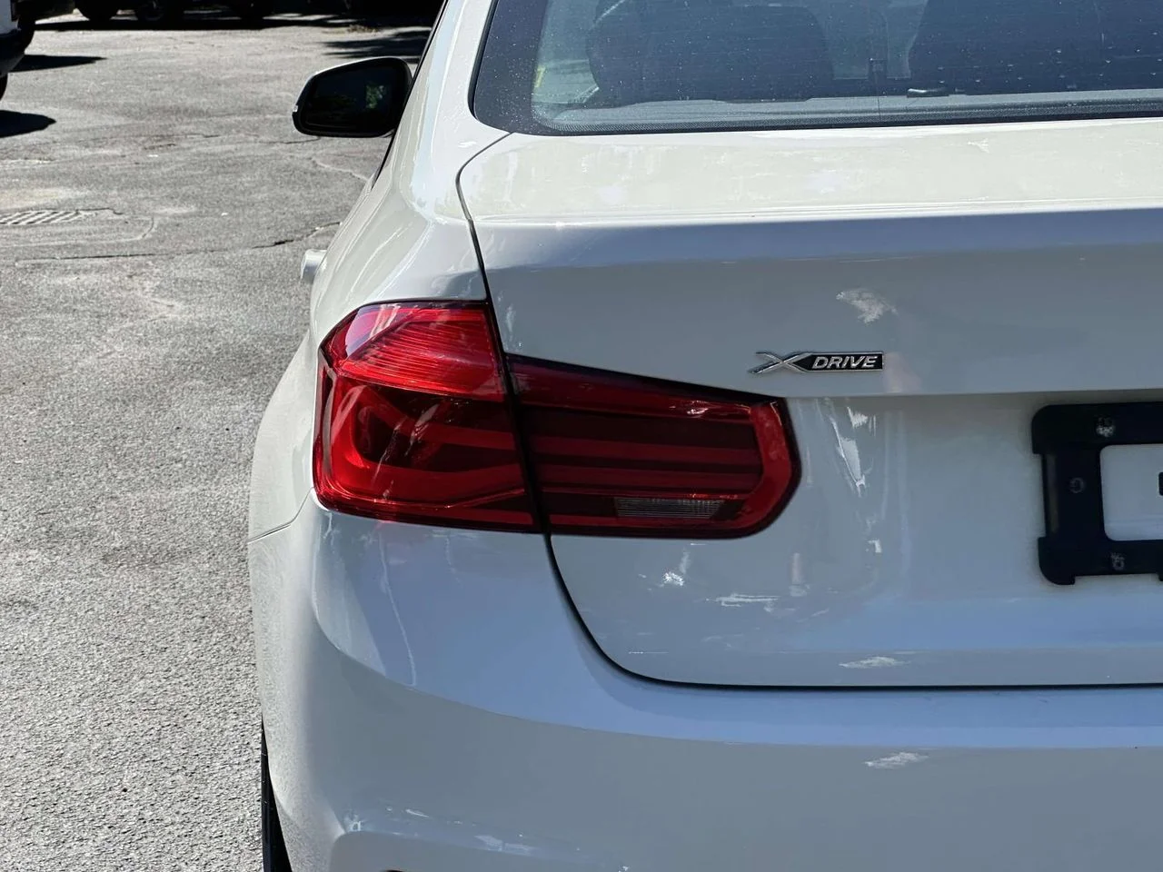 Used 2016 Alpine White BMW xDrive image 12