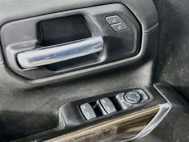 2019 Chevrolet Silverado 1500 RST - Photo 9