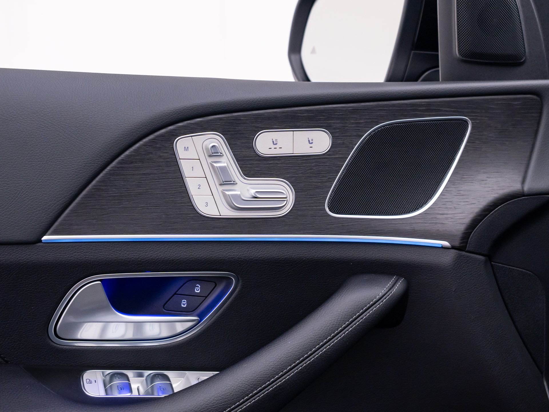 New 2026 Black Mercedes-Benz GLE 350 image 15
