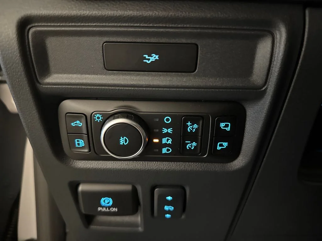 New 2026 White Ford Lariat image 28