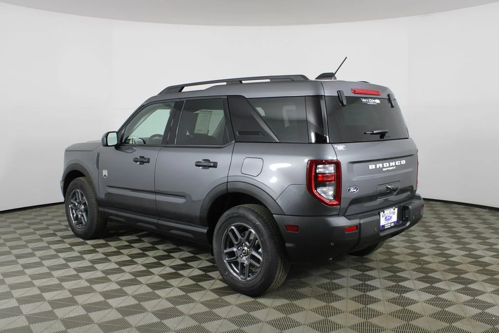 New 2026 Carbonized Gray Metallic Ford Big Bend image 4