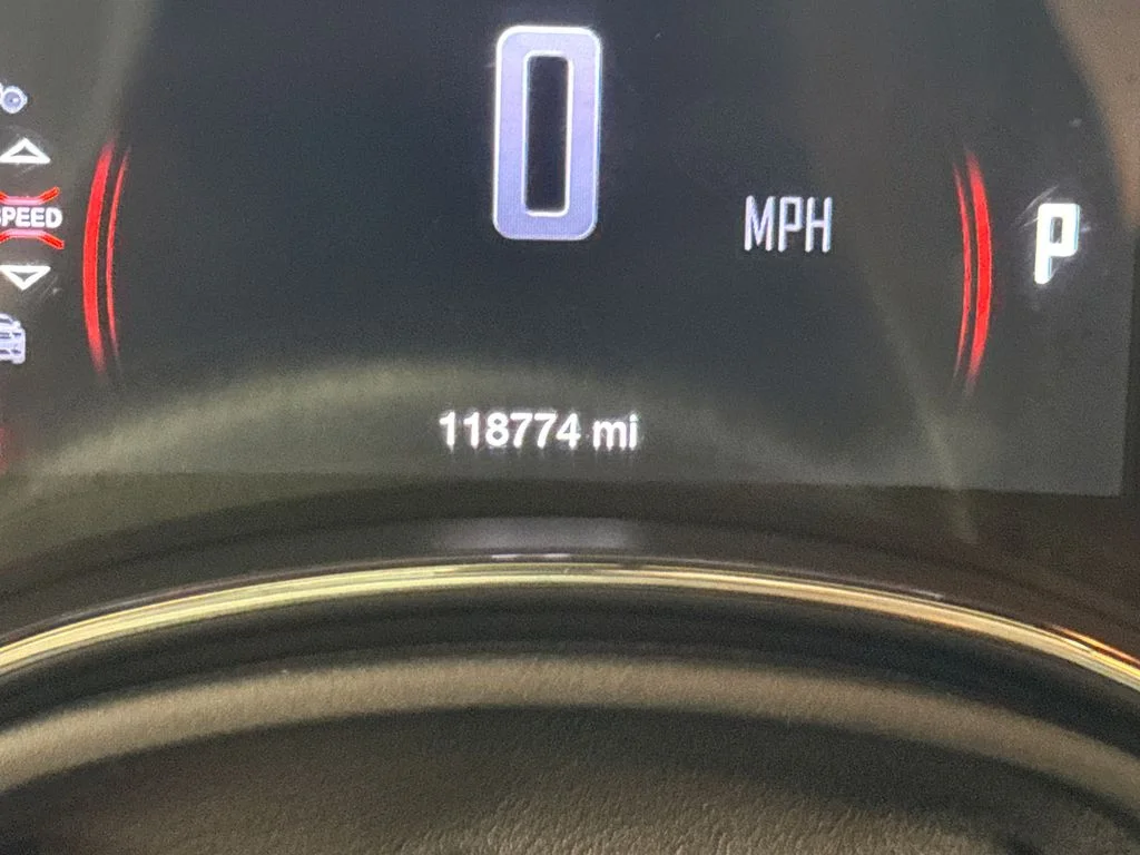 Used 2016 Red Dodge Limited image 22
