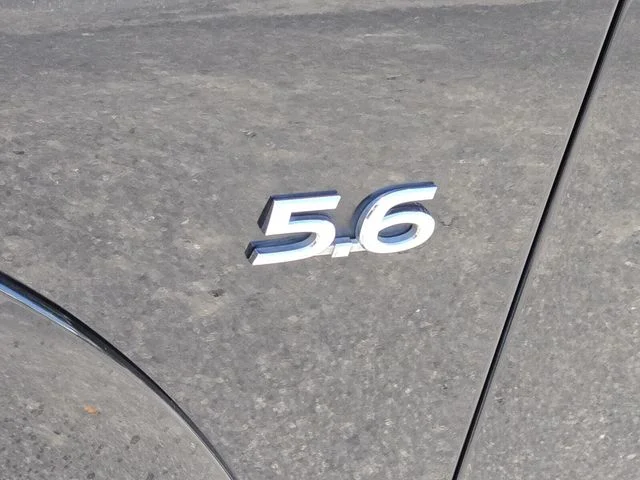 Used 2018 Black INFINITI Base image 9