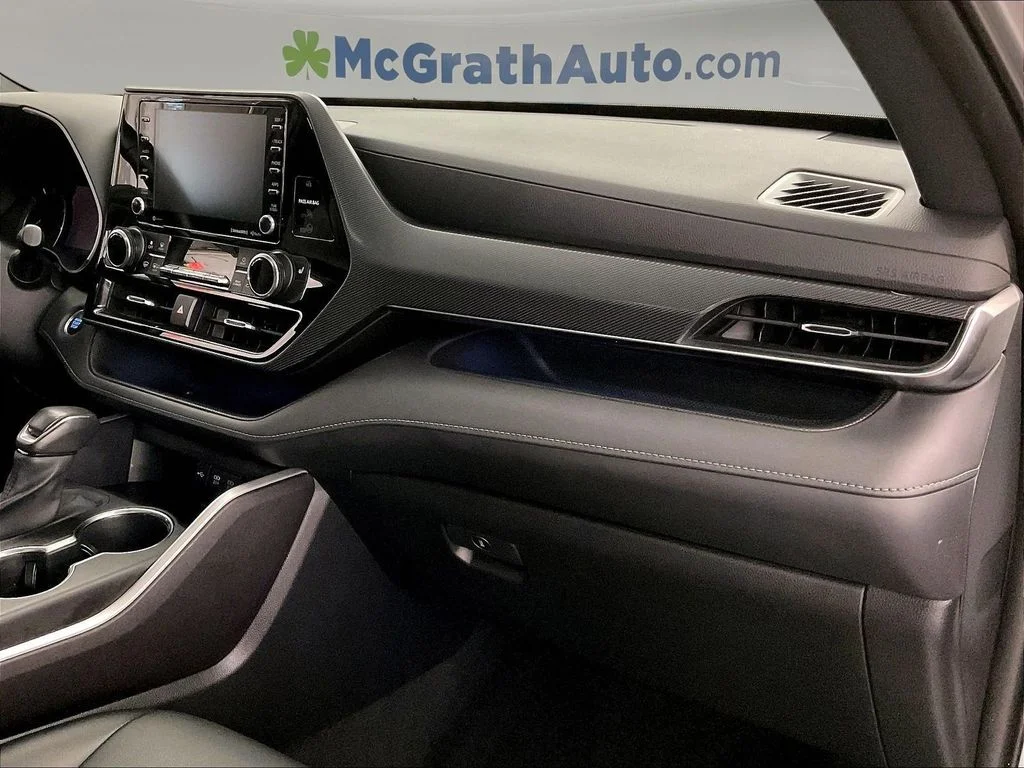 Used 2021 Silver Toyota XSE image 21