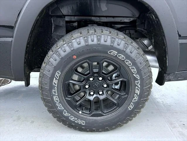 New 2026 Diamond Black Crystal Pearl-Coat Exterior Paint RAM REBEL image 22