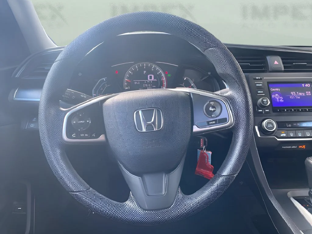 Used 2018 Blue Honda LX image 27