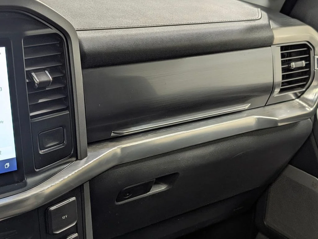 Used 2022 Antimatter Blue Metallic Ford Lariat image 8