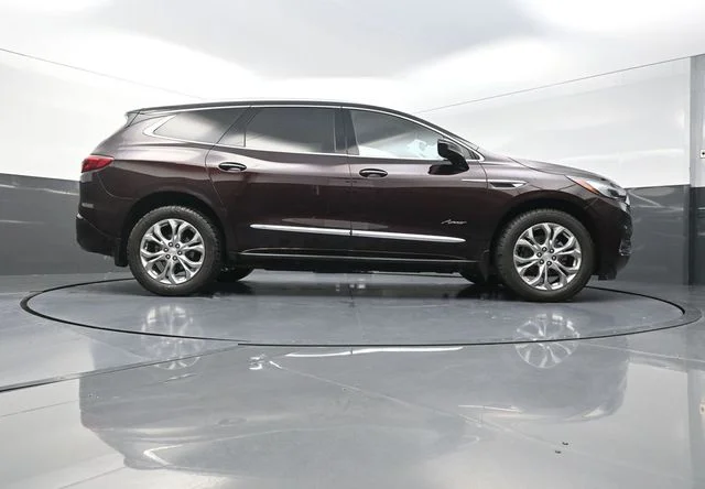 Used 2020 Red Buick Avenir image 38