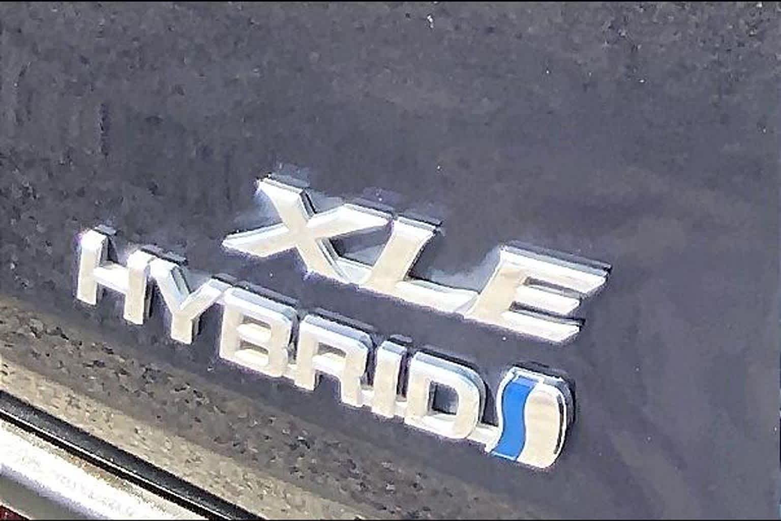 Used 2023 Blueprint Toyota XLE image 30