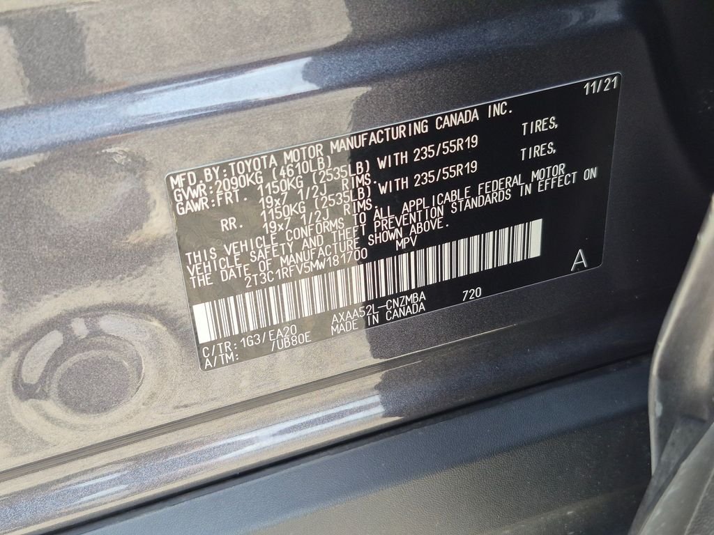 Used 2021 Gray Toyota XLE Premium image 26