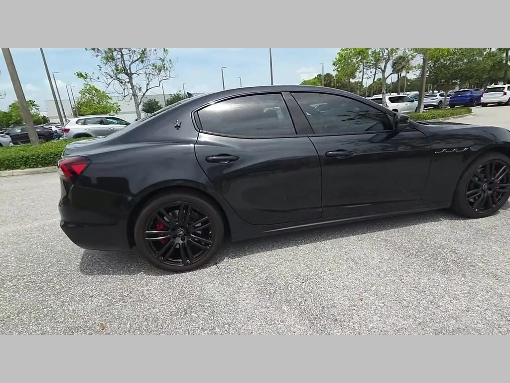 Used 2023 Nero Noctis Black Maserati Modena image 39