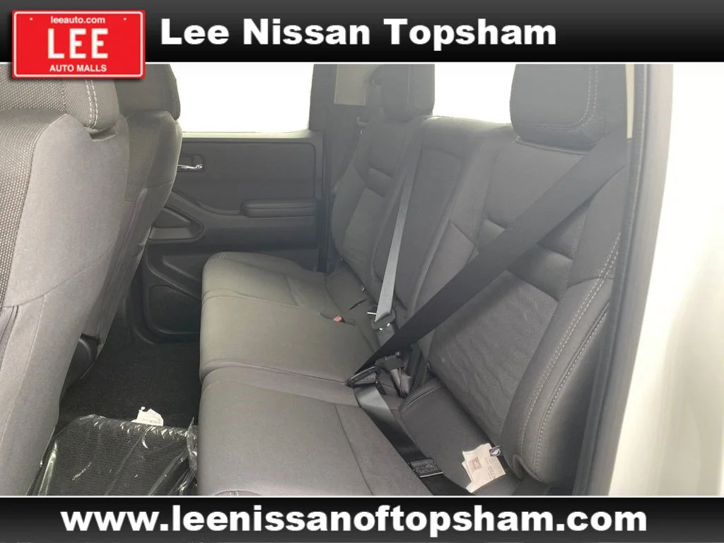 Certified Used 2023 Glacier White Nissan SV image 14
