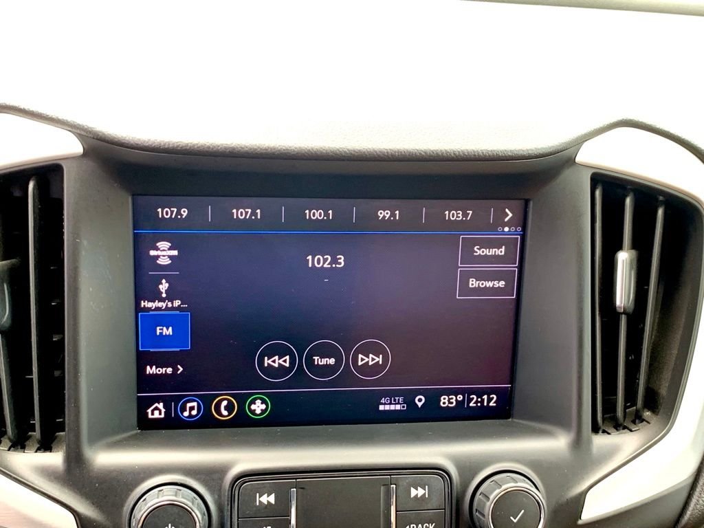 Used 2020 Black GMC SLT image 35
