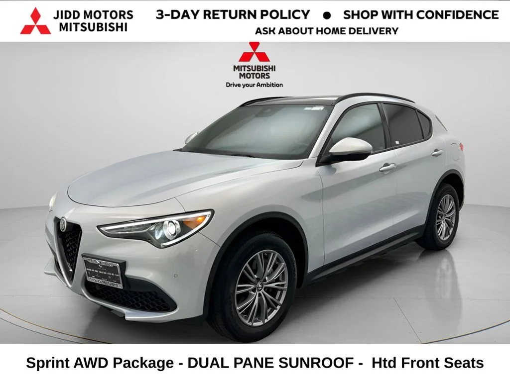 2022 Alfa Romeo Stelvio AWD's photo